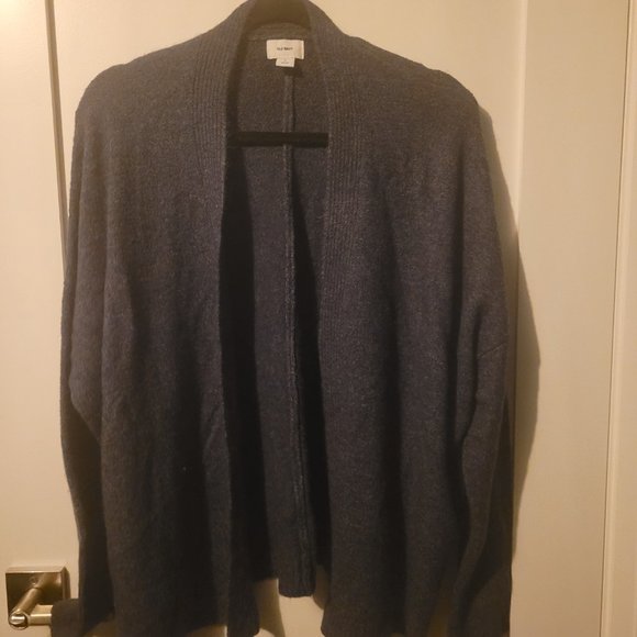 Bundle of 8 clothing item (Size Large) - Picture 10 of 10